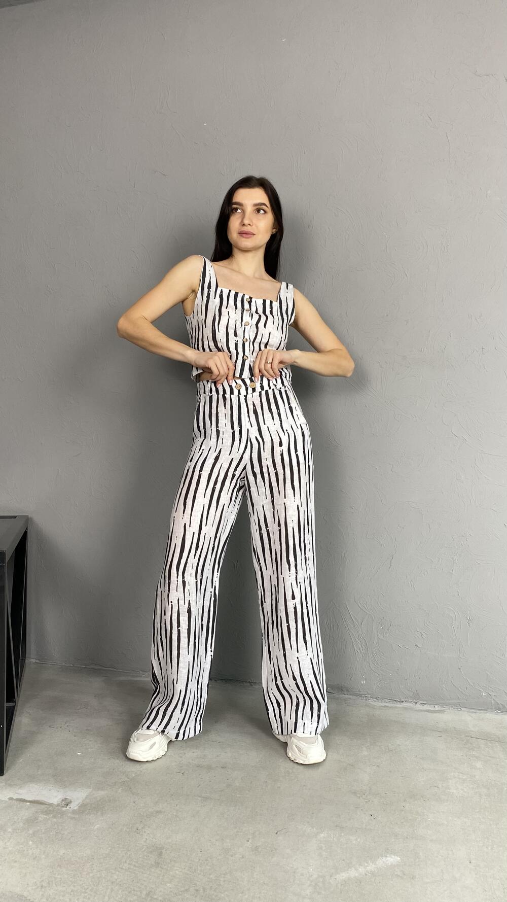 Топ льняний на ґудзиках з широкими брителями Clothe made in Italy M, Чорно-білий