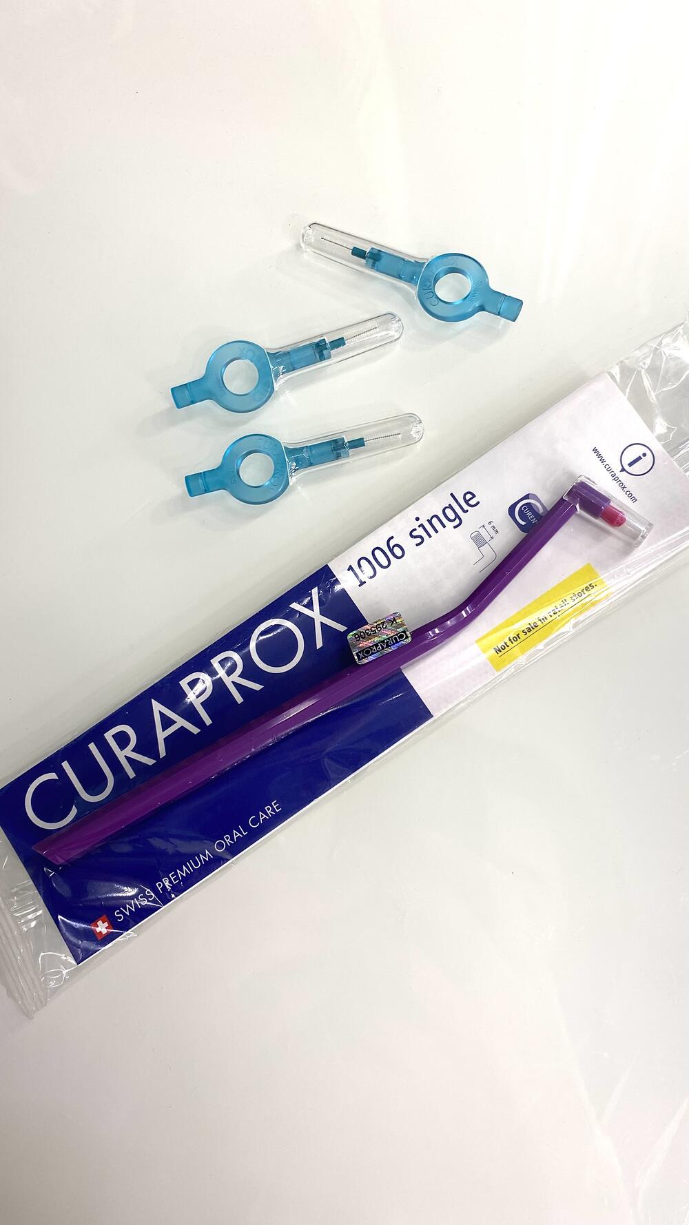 Монопучкова зубна щітка single&sulcular фіолетова 1006/ 6 mm Curaprox 