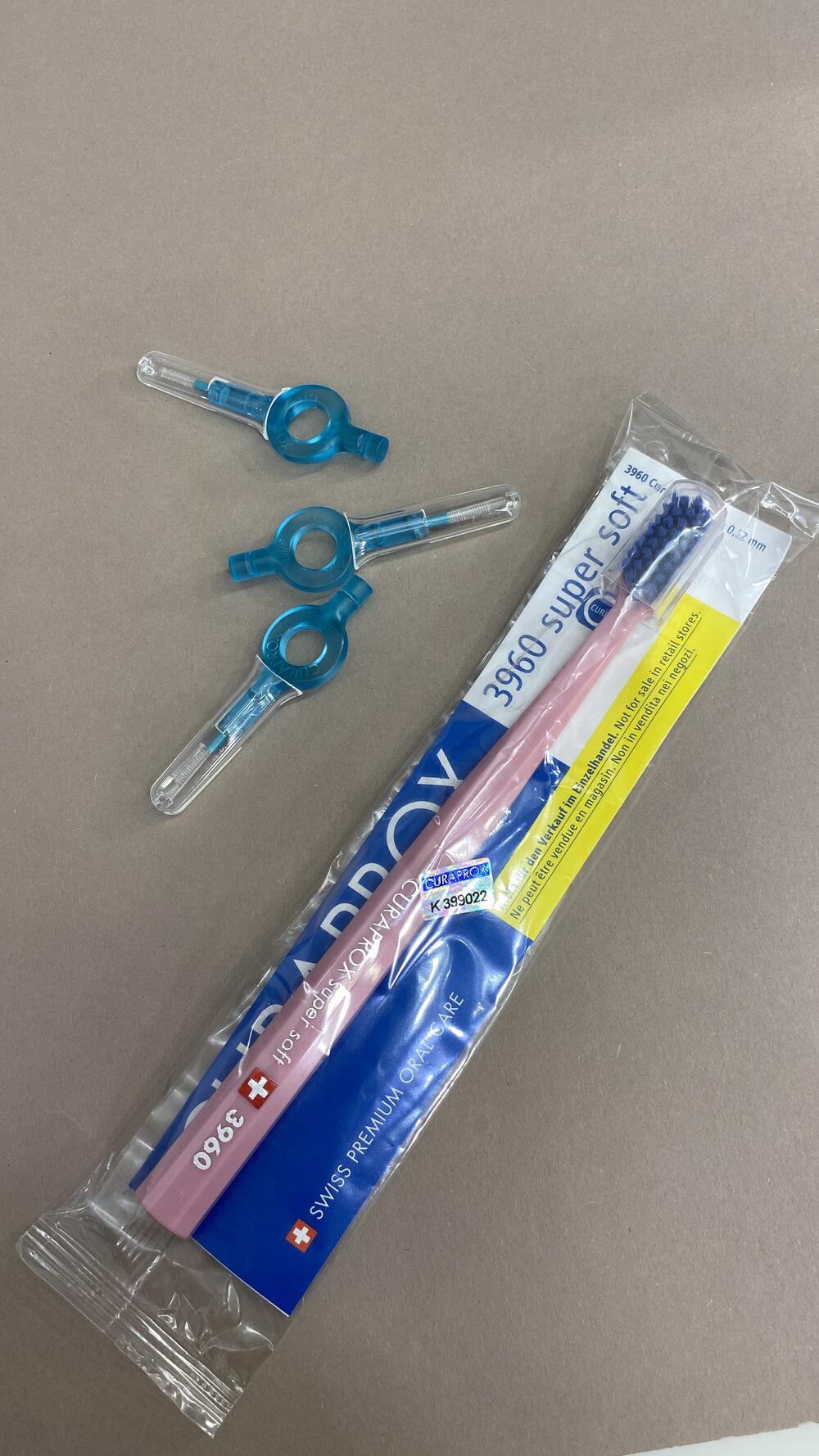 Зубна щітка «Supersoft”пудра з синім 3960 d 0.12 mm Curaprox 