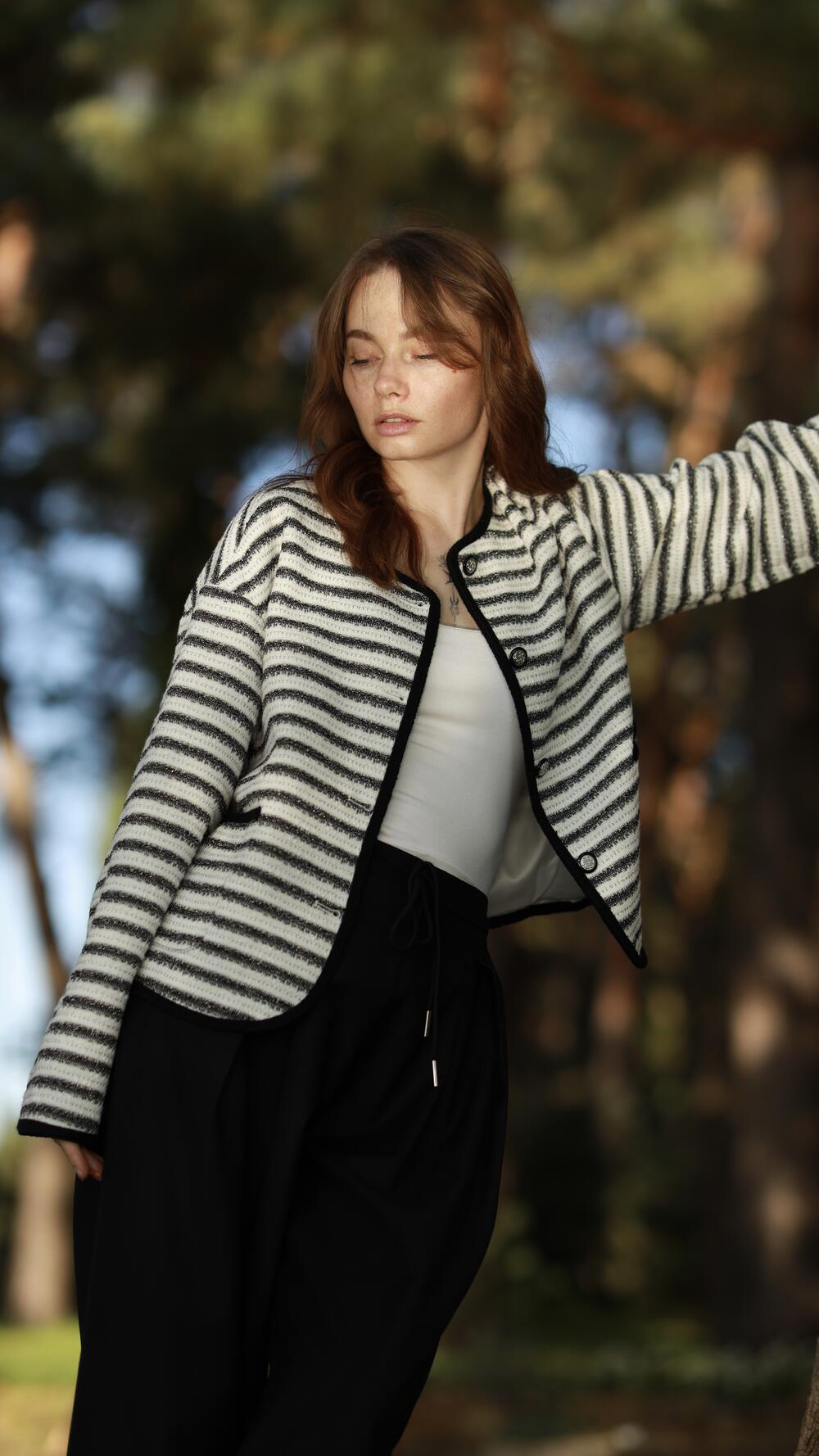 Жакет у смужку з ґудзиками, Olive Oversize, Чорно-білий