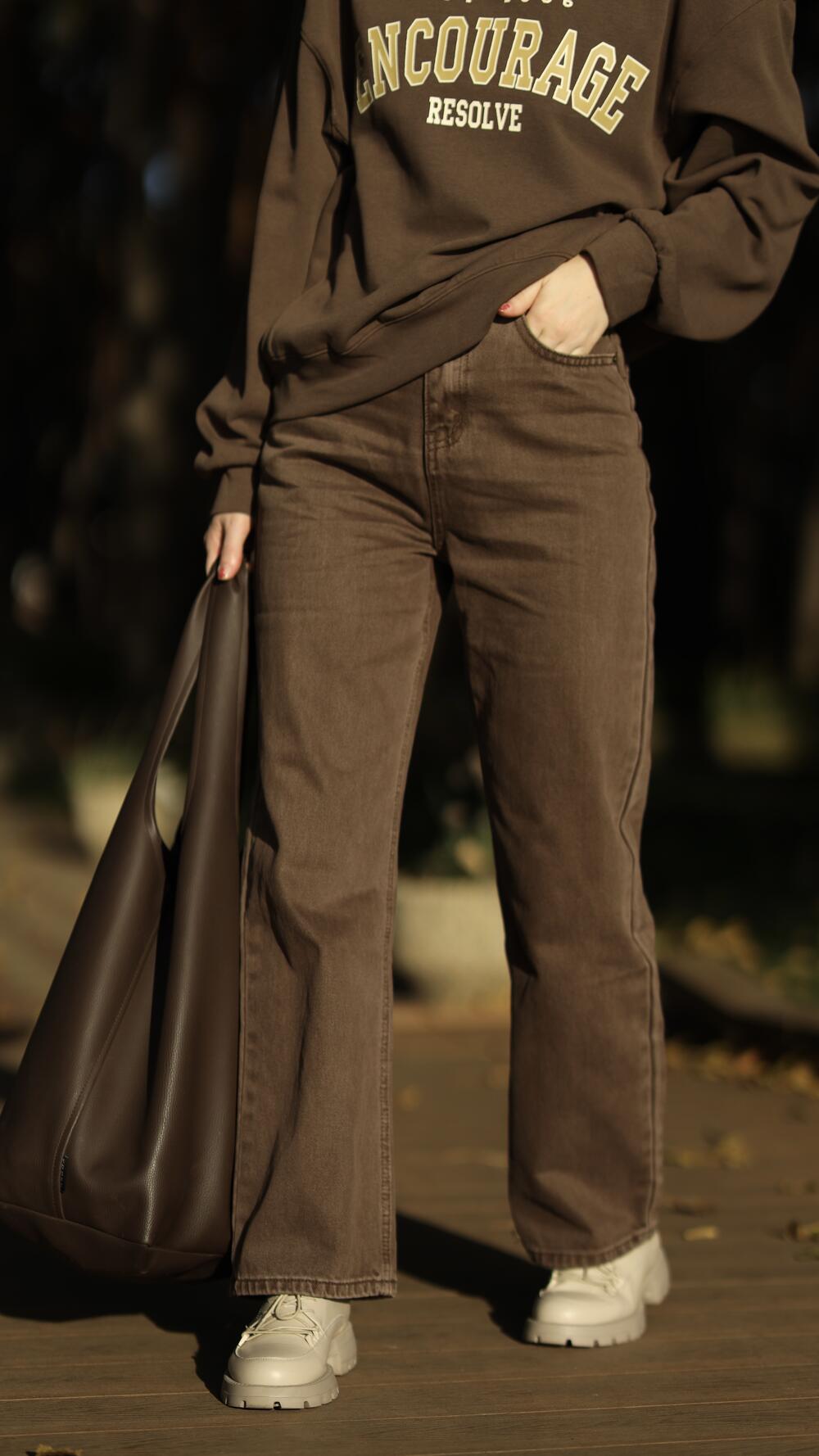 Джинси з шовчиком над кишенею позаду Miss LAN S, Коричневий