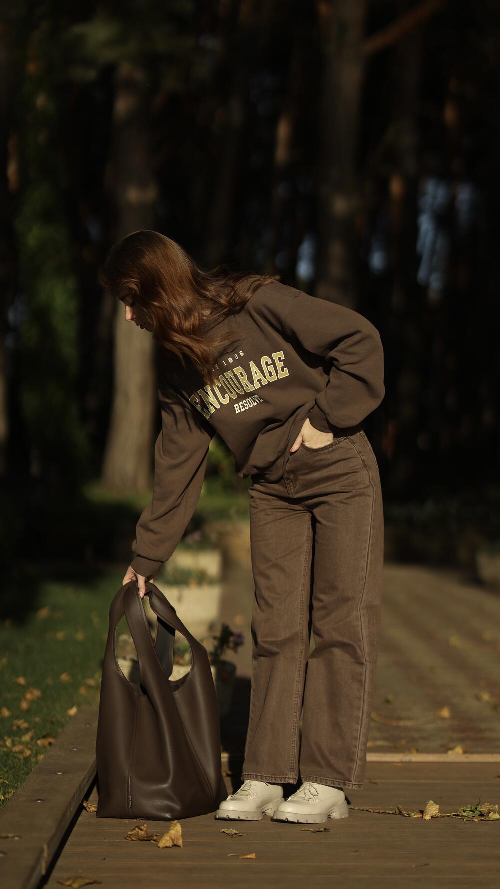 Джинси з шовчиком над кишенею позаду Miss LAN S, Коричневий