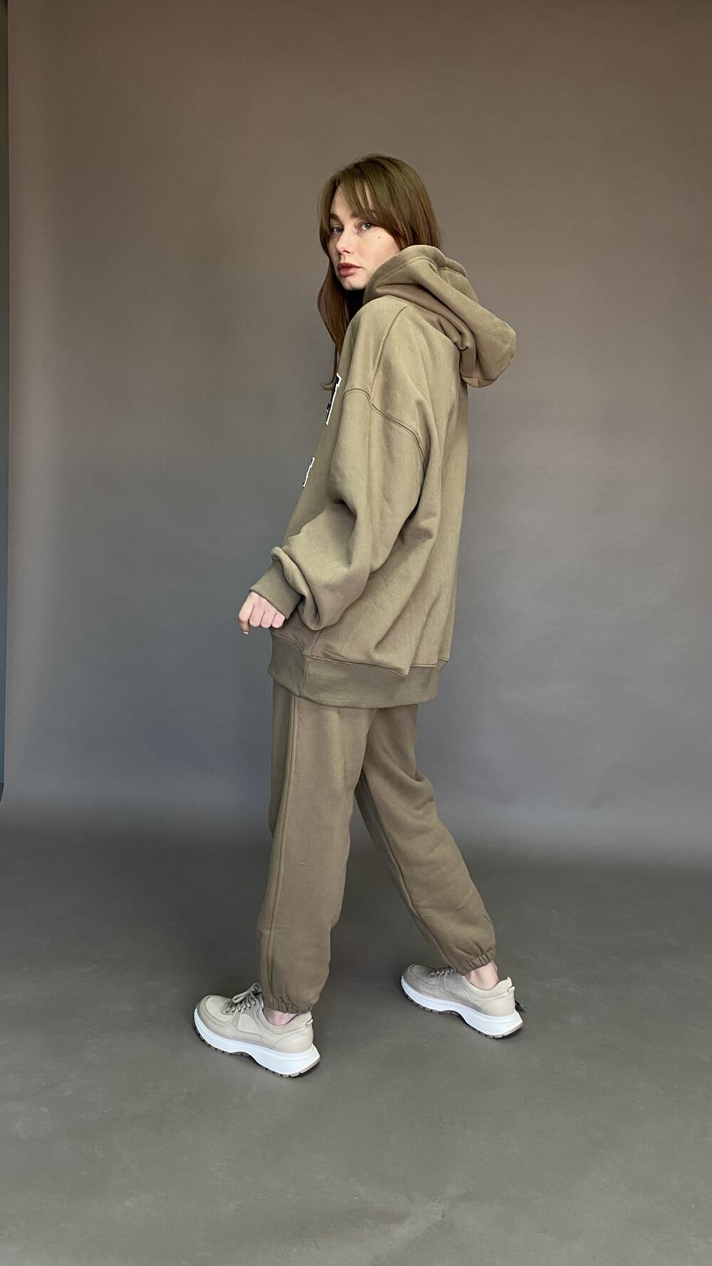 Костюм утеплений з худі та джогерами, принт Brooklyn S/M, Кемел