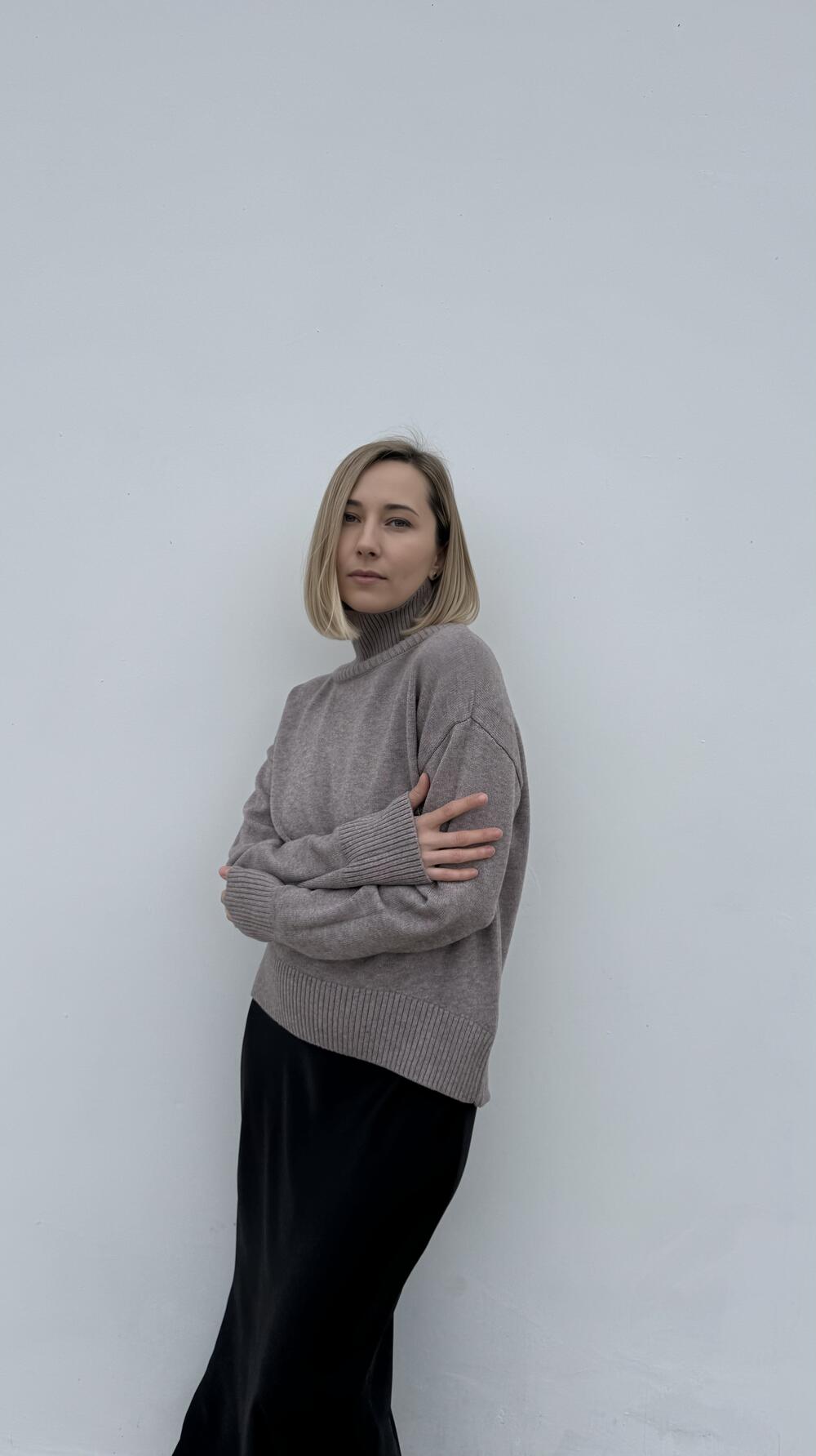 Джемпер без принту базовий, з комірцем стійка Oversize, Мокка