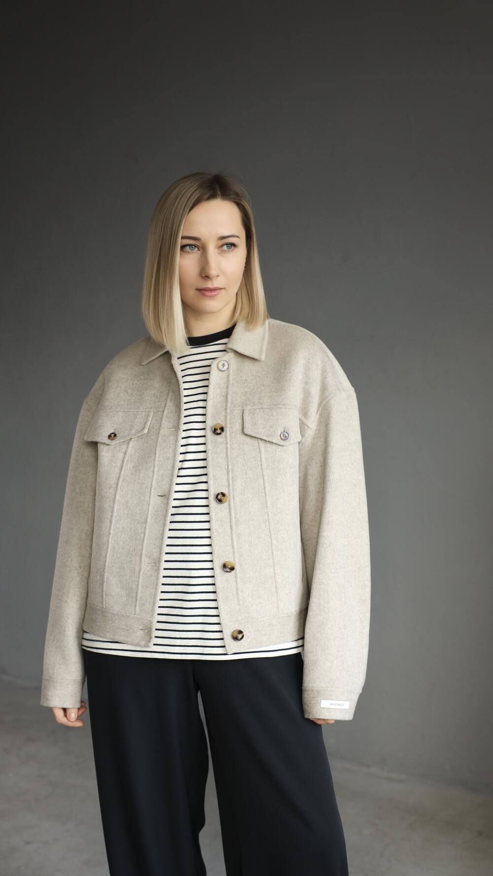 Бомбер шерстяний з нашивкою на рукаві S/M, Бежевий