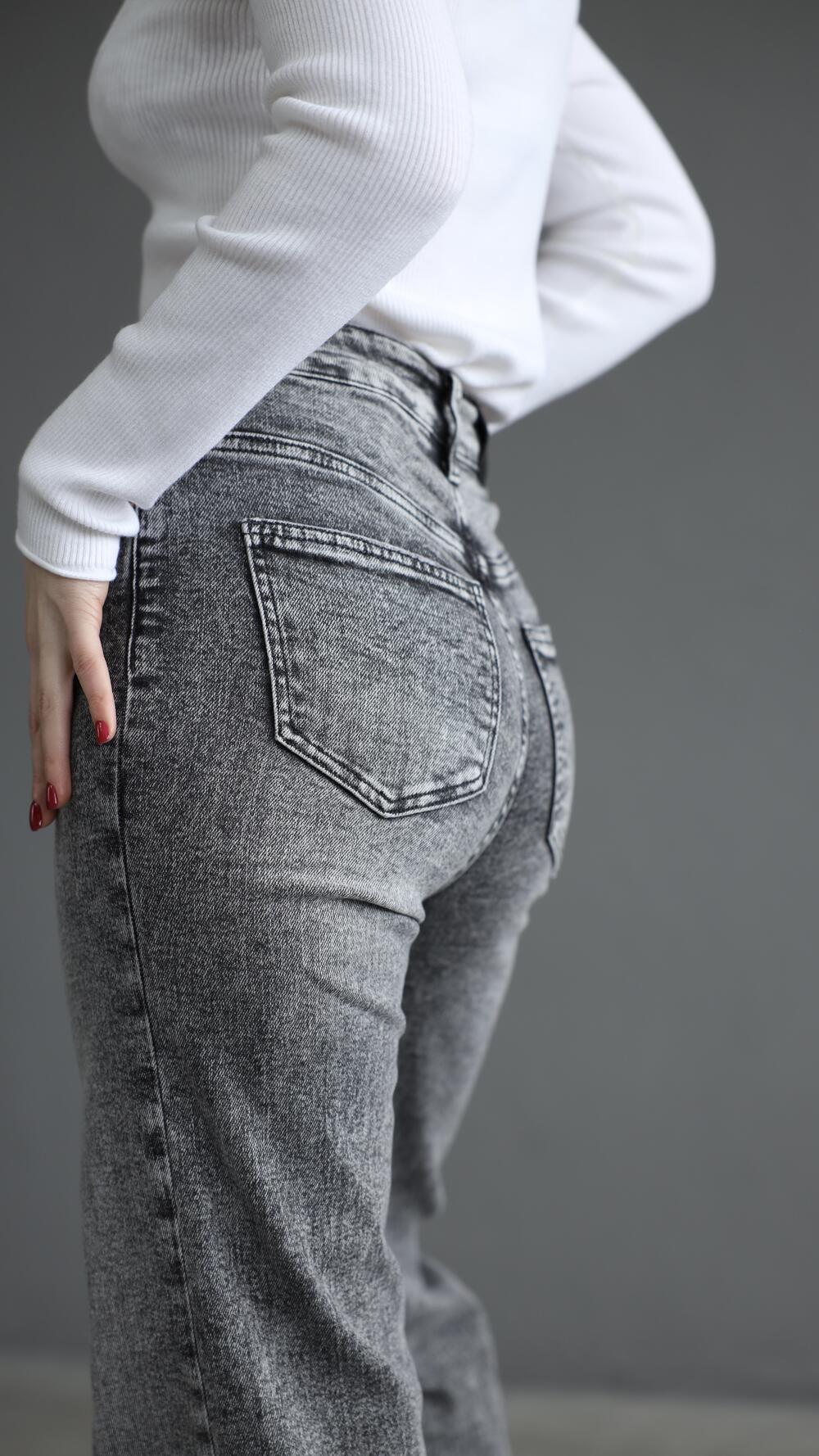 Джинси прямого фасону з обрізним низом N2621 Miss Bonbon made in Italy L, Сірий