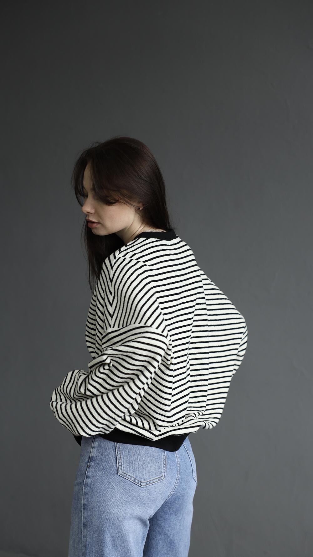 Світшот у смужку з трьома ґудзиками Oversize, Чорно-білий