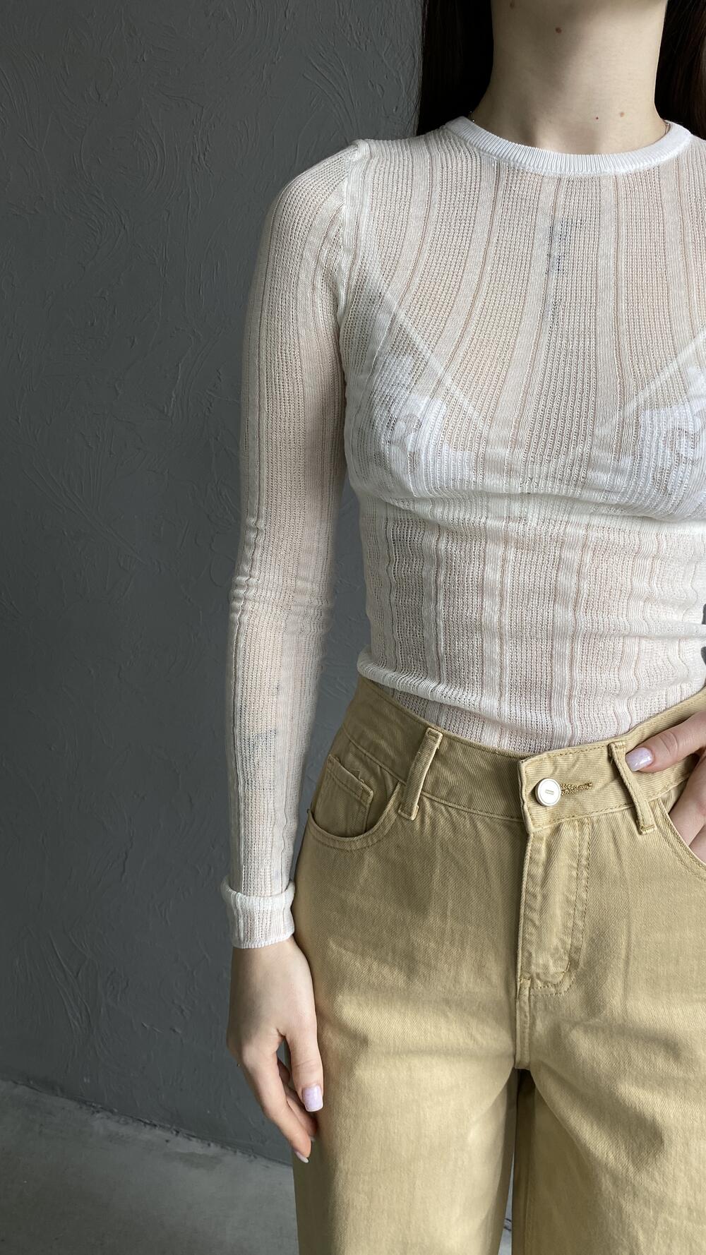 Кофтинка напівпрозора з декоративним візерунком S/M, Білий