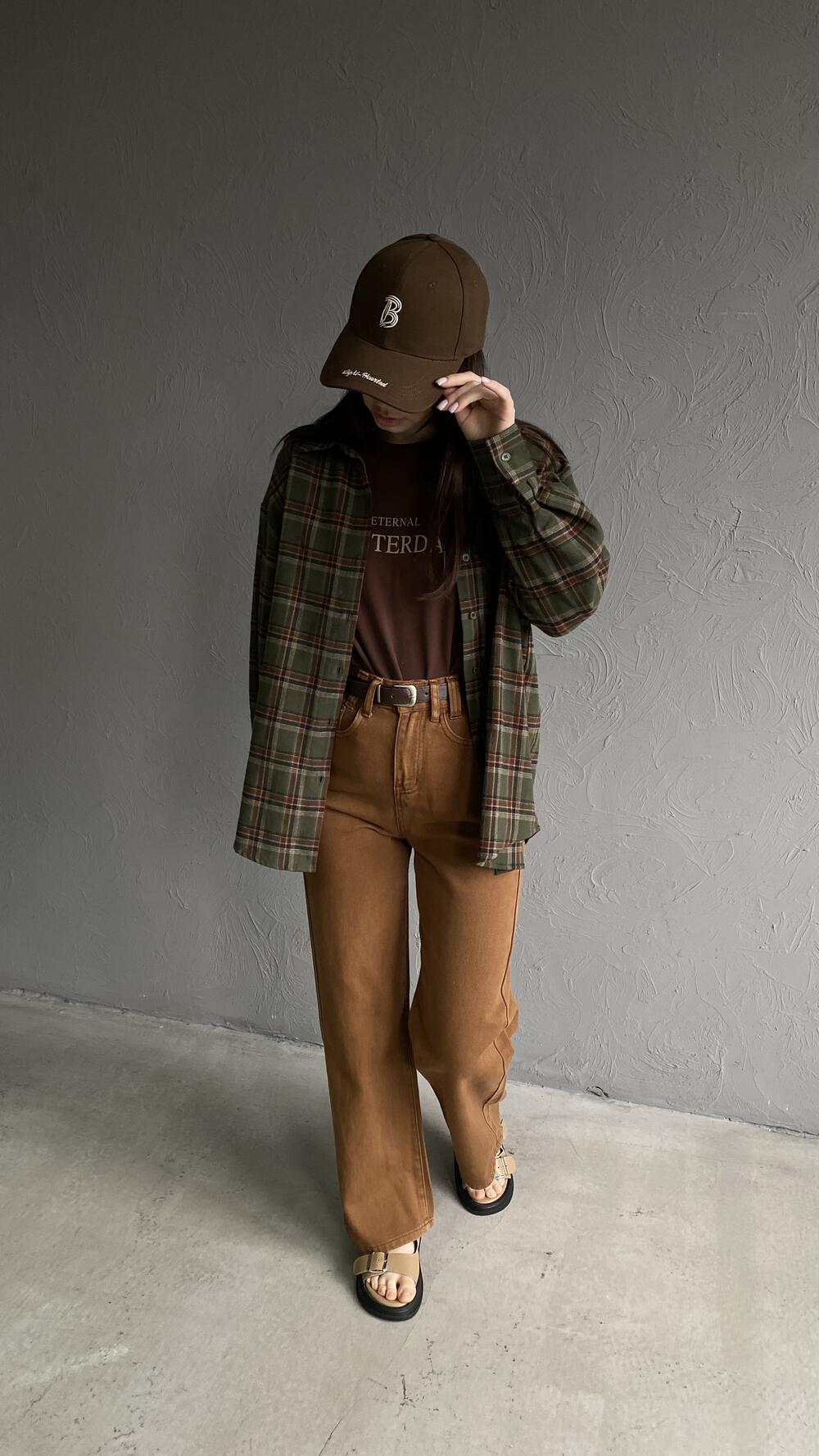 Джинси прямого фасону з ременем 