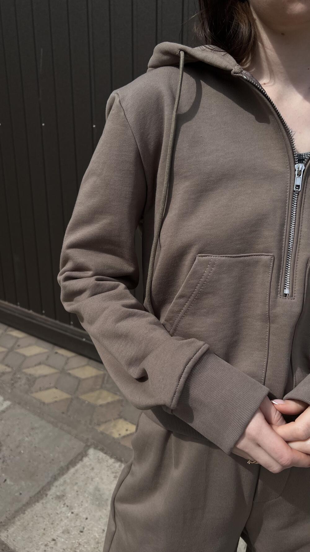 Костюм з коротким худі та широкими штанами на резинці L, Оливковий