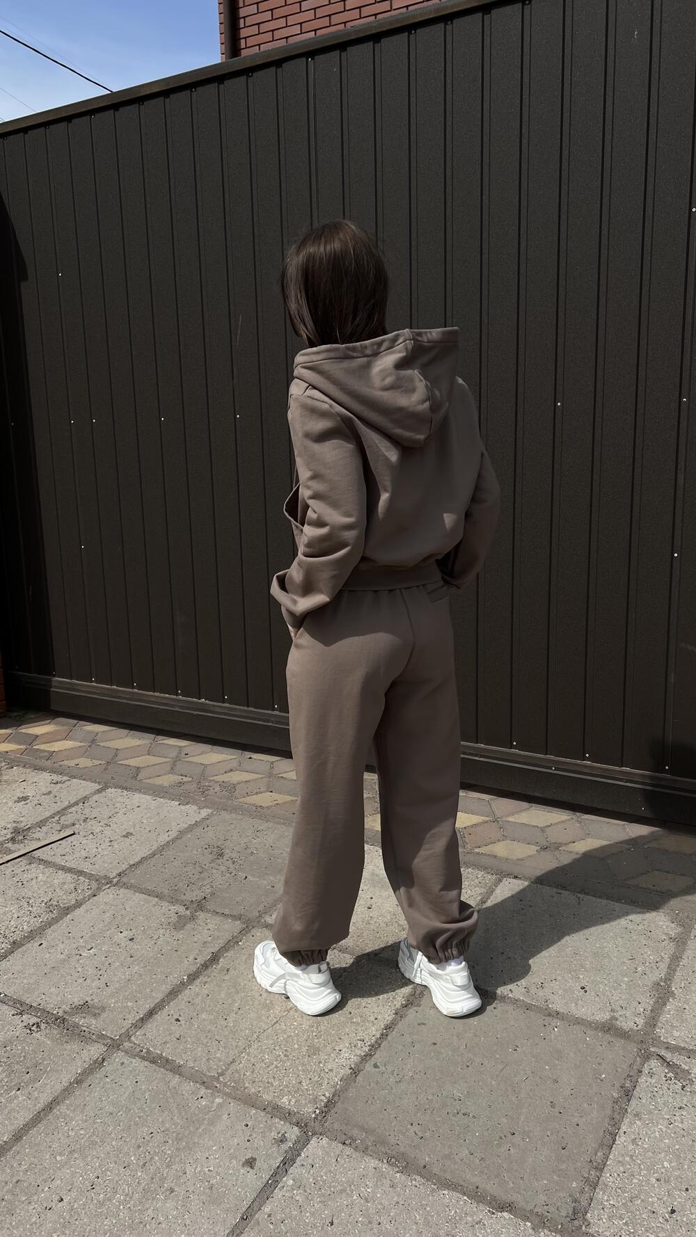 Костюм з коротким худі та широкими штанами на резинці L, Оливковий