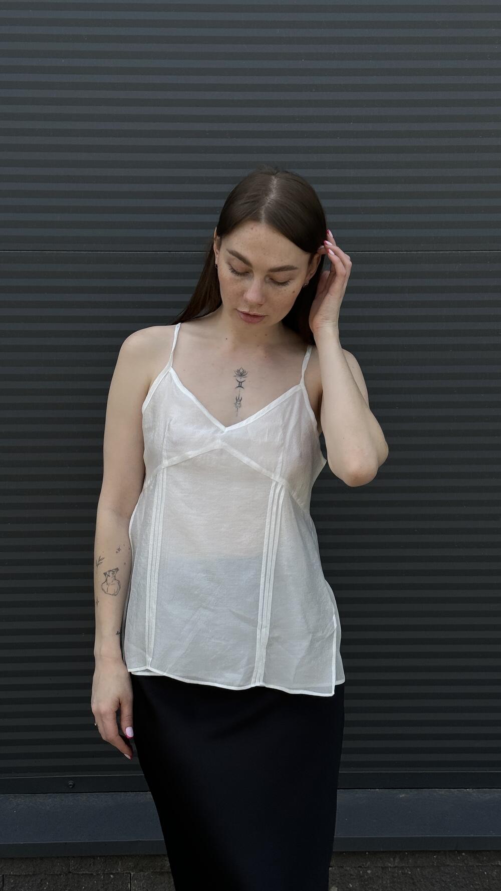 Майка прозора з регульованими брителями та розрізами S/M, Білий