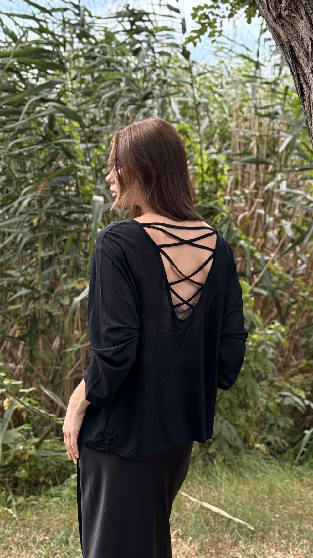 Лонгслів напівпрозорий з перехрещенням на спині Oversize, Чорний
