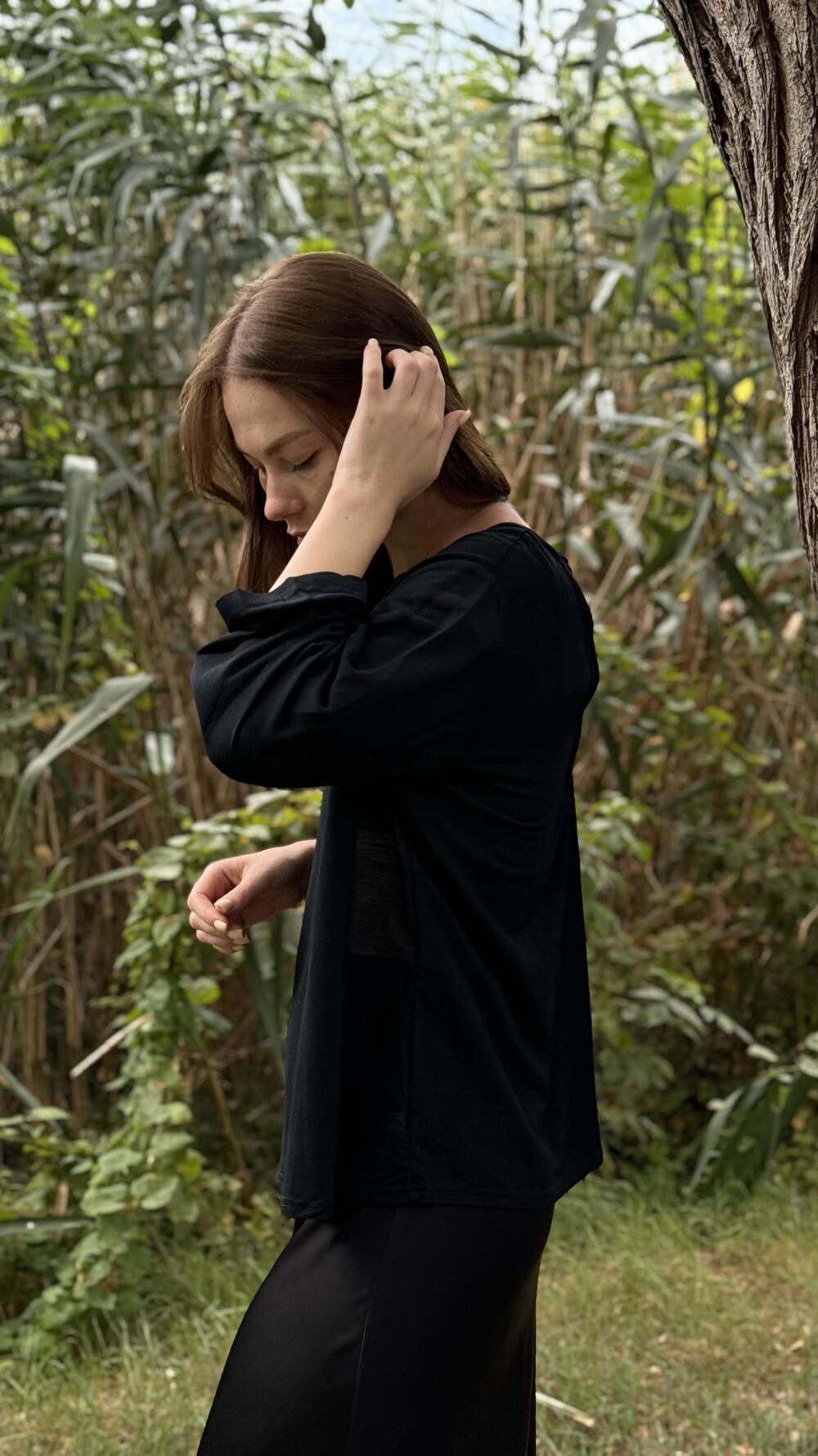 Лонгслів напівпрозорий з перехрещенням на спині Oversize, Чорний