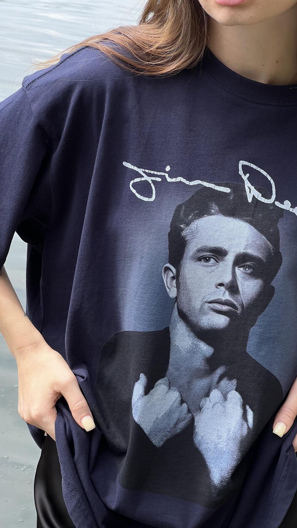 Футболка подовжена з портретом на грудях Oversize, Синій