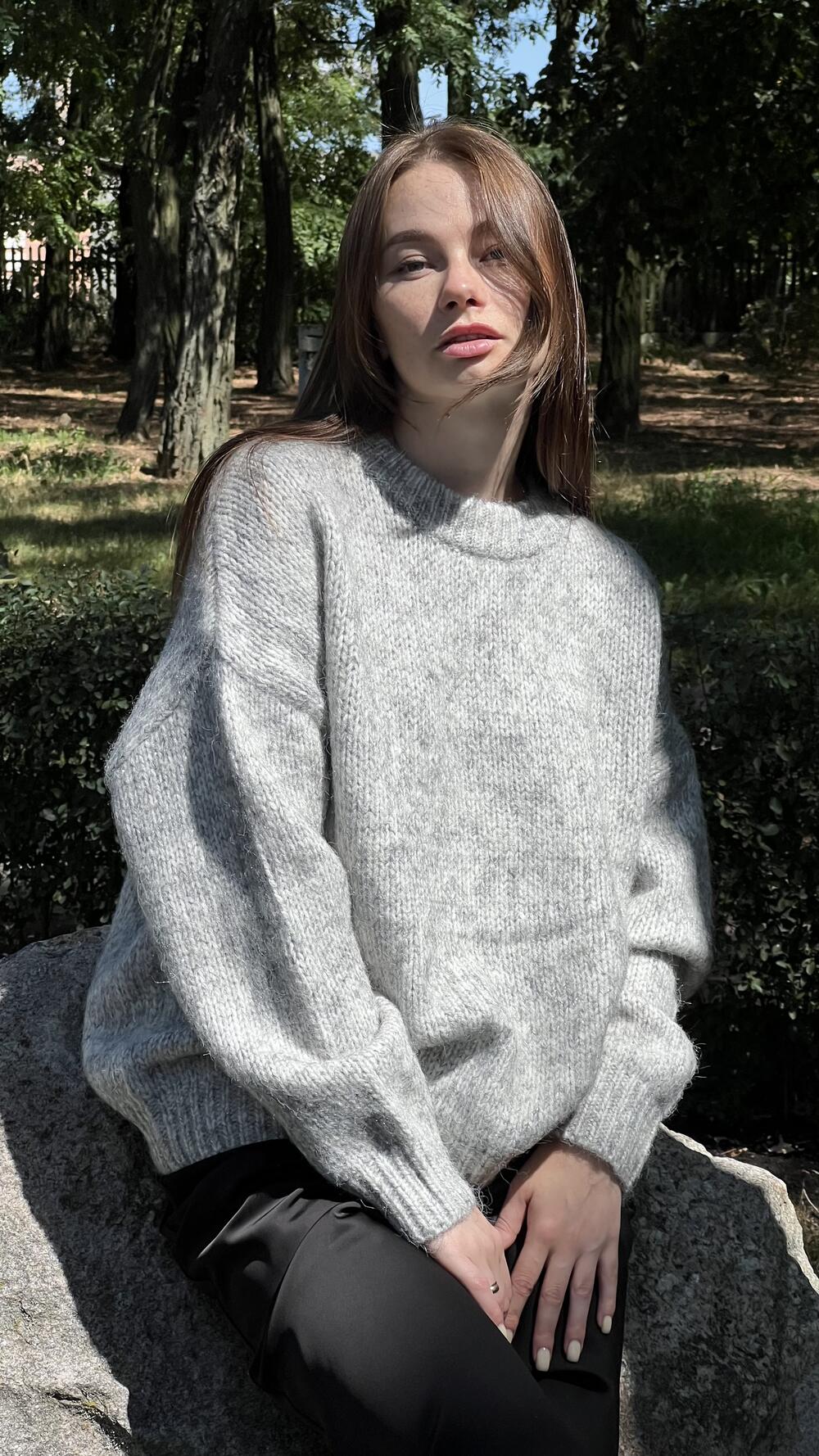 Джемпер з люрексовою ниткою гладенький H259 Lara made in Italy S/M, Сірий меланж