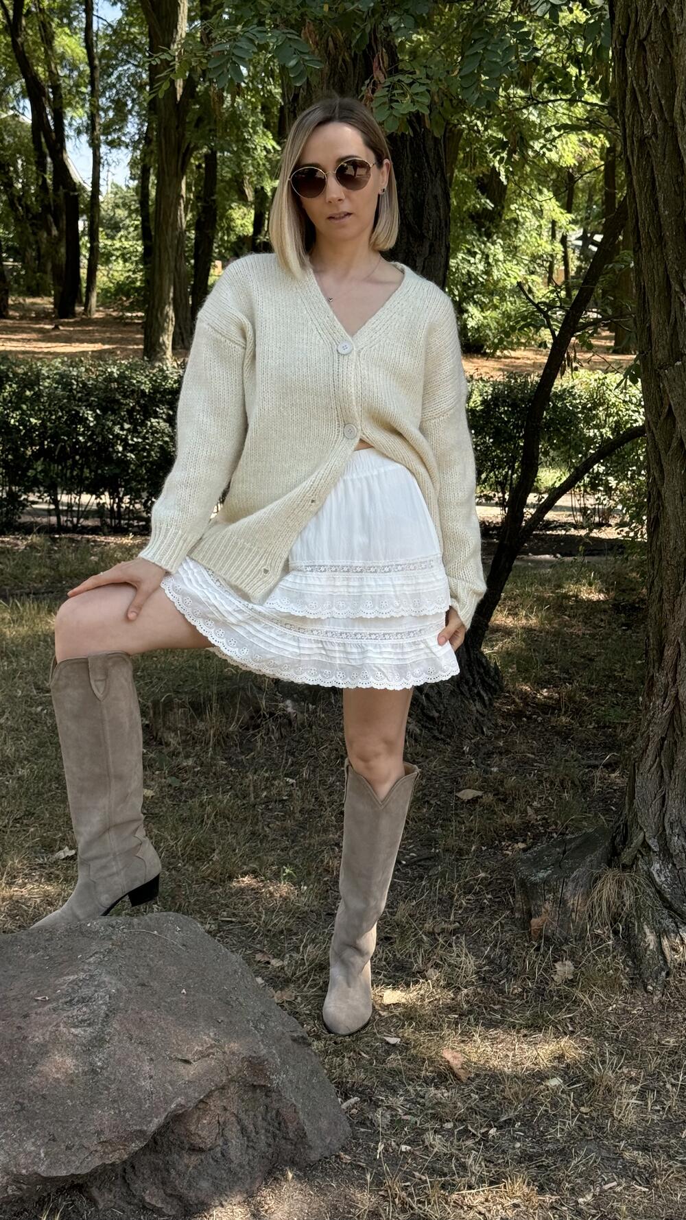 Кардиган з великими ґудзиками та люрексовою ниткою H262 Lara M/L, Крем-брюле