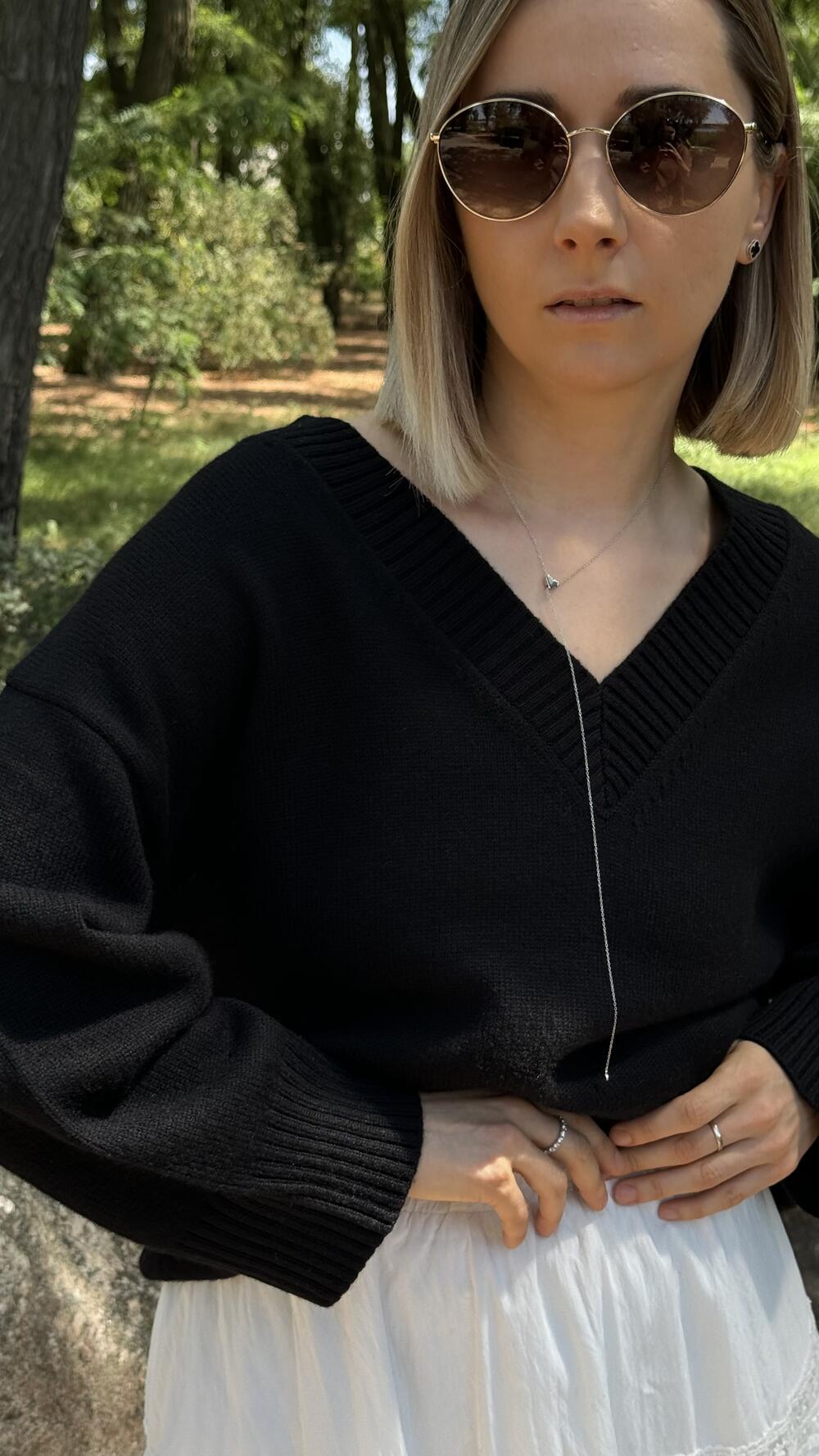 Джемпер з v вирізом, гладенький Un7025 Lara made in Italy M/L, Чорний