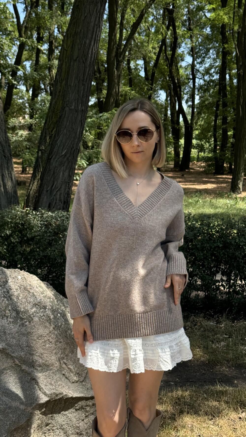 Джемпер з v вирізом, гладенький Un7025 Lara made in Italy M/L, Мокка