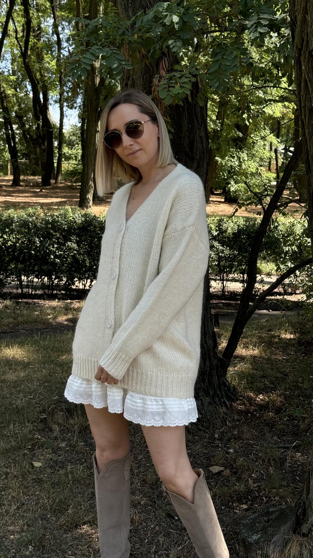 Кардиган з великими ґудзиками та люрексовою ниткою H262 Lara M/L, Крем-брюле