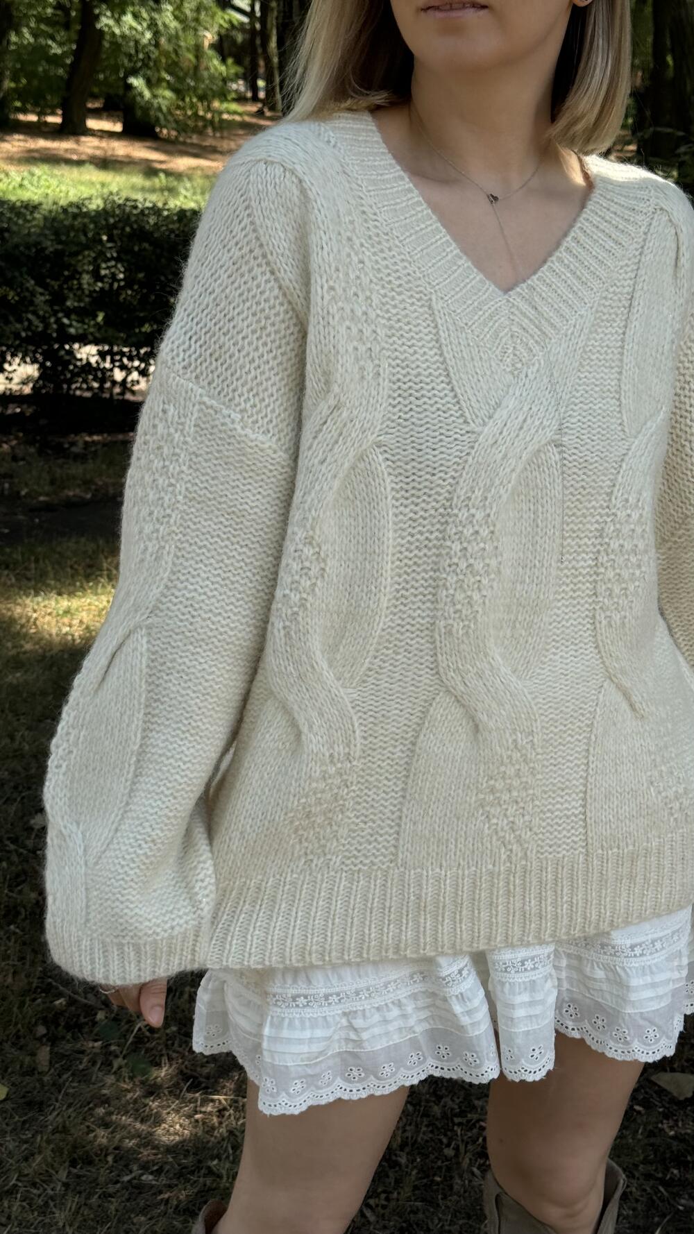 Джемпер з обʼємною вʼязкою у формі кос H260Laea made in Italy S/M, Крем-брюле