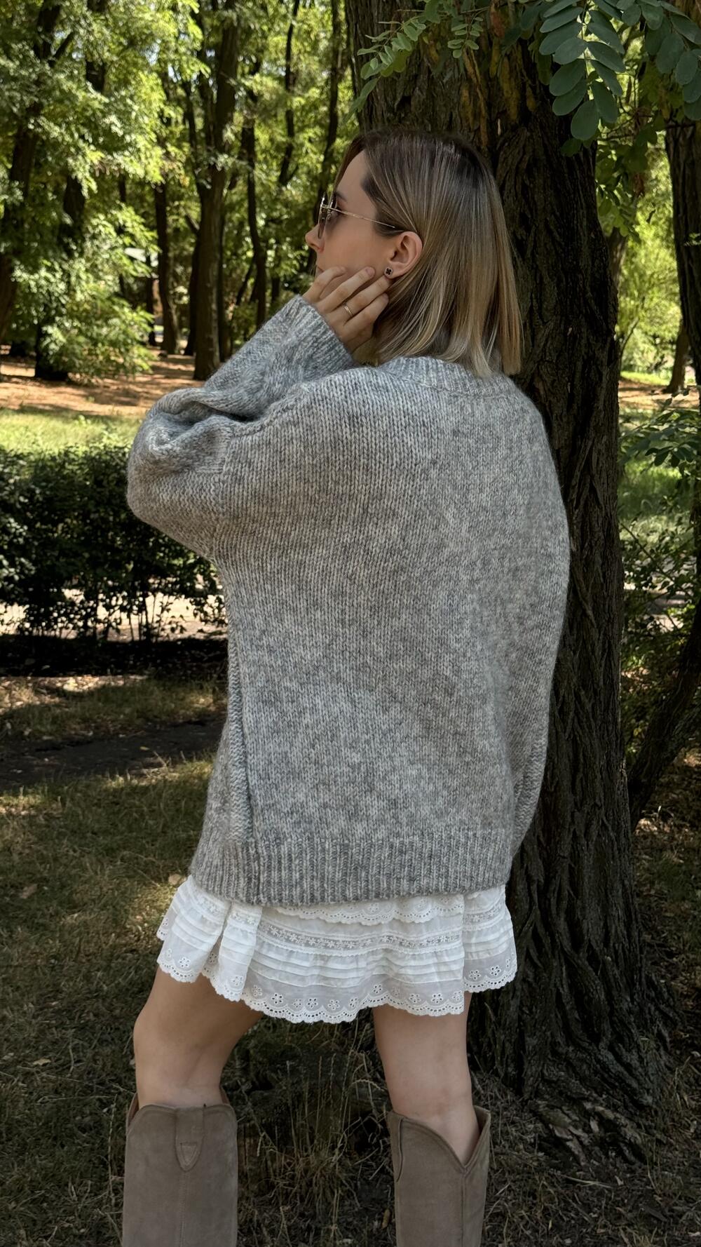 Джемпер з обʼємною вʼязкою у формі кос H260Laea made in Italy S/M, Сірий меланж