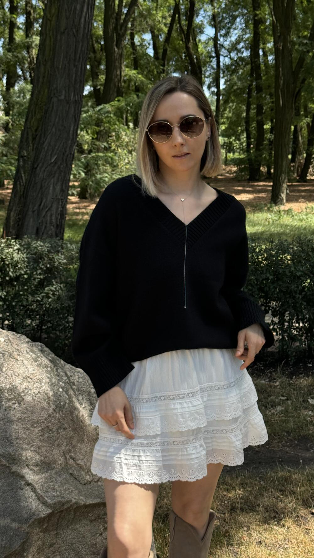 Джемпер з v вирізом, гладенький Un7025 Lara made in Italy S/M, Чорний