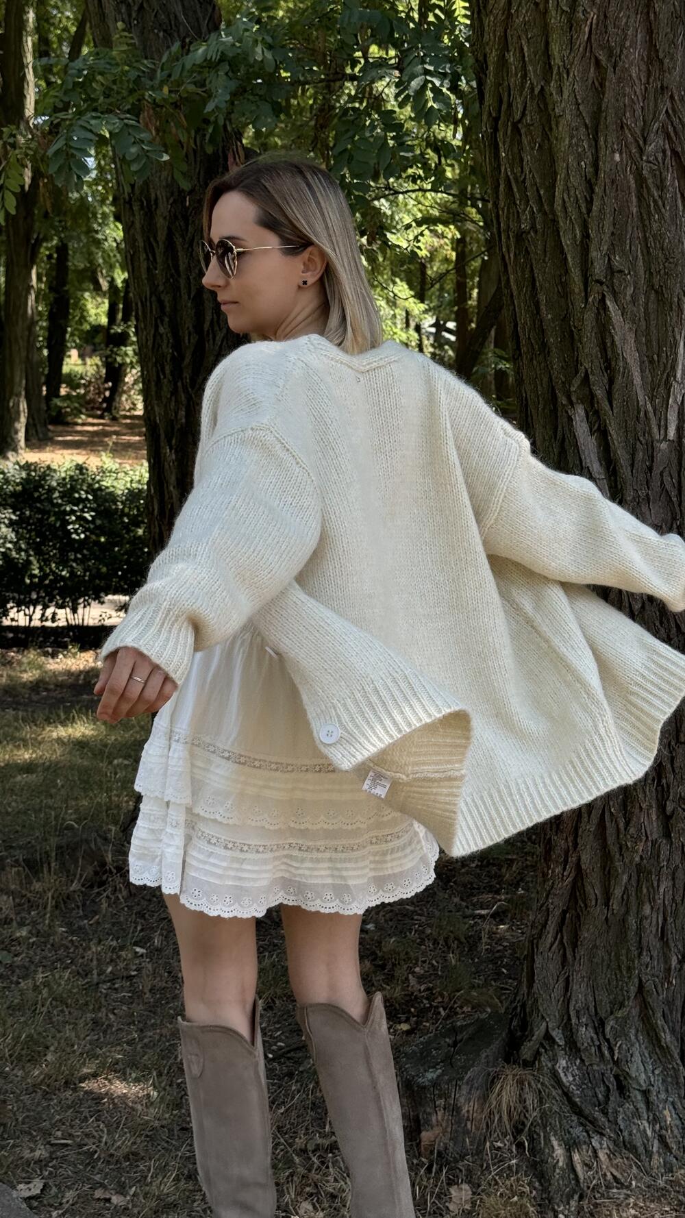 Кардиган з великими ґудзиками та люрексовою ниткою H262 Lara S/M, Крем-брюле