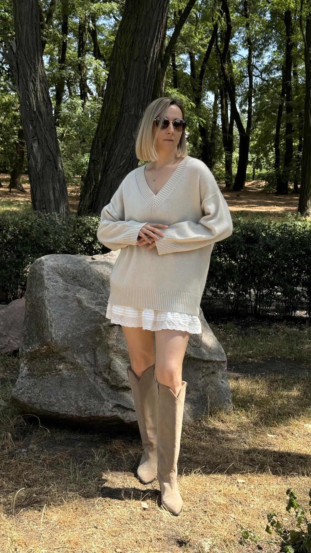 Джемпер з v вирізом, гладенький Un7025 Lara made in Italy S/M, Пісочний