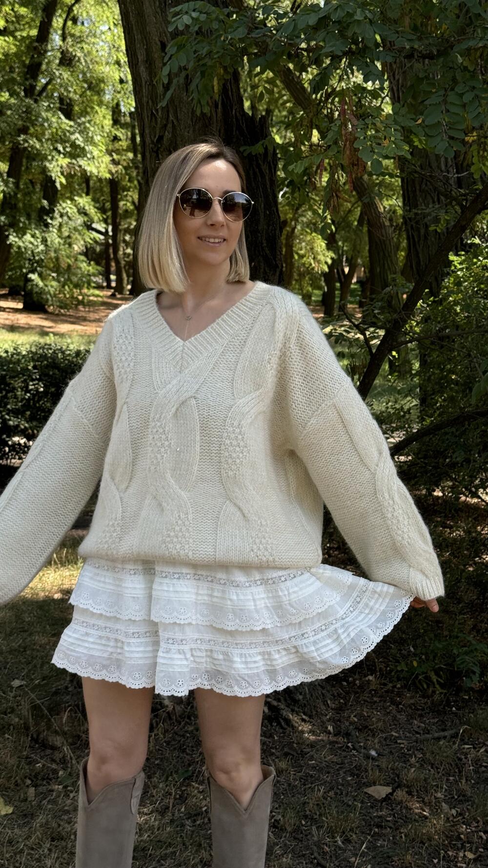 Джемпер з обʼємною вʼязкою у формі кос H260Laea made in Italy S/M, Крем-брюле