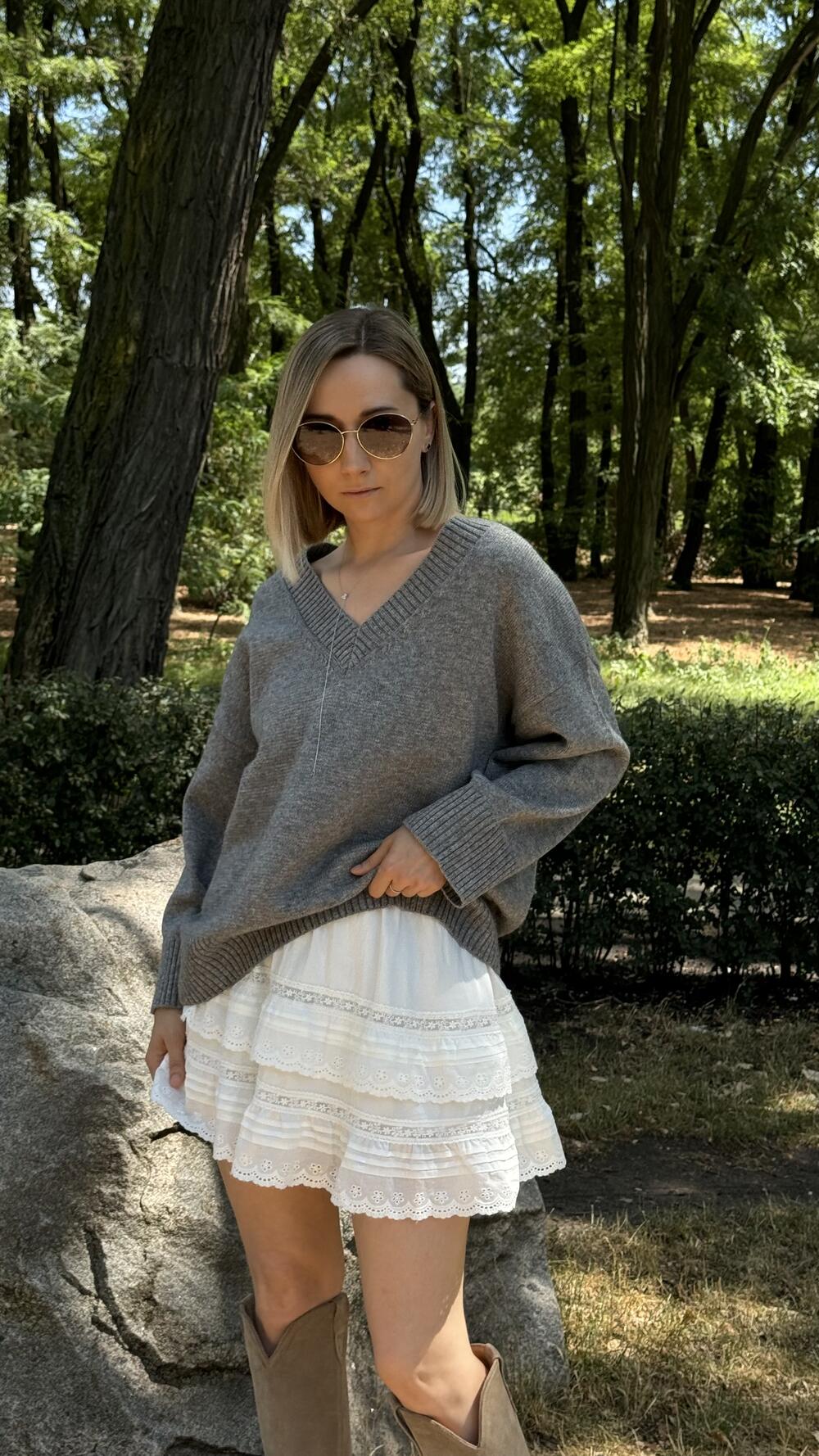 Джемпер з v вирізом, гладенький Un7025 Lara made in Italy M/L, Сірий