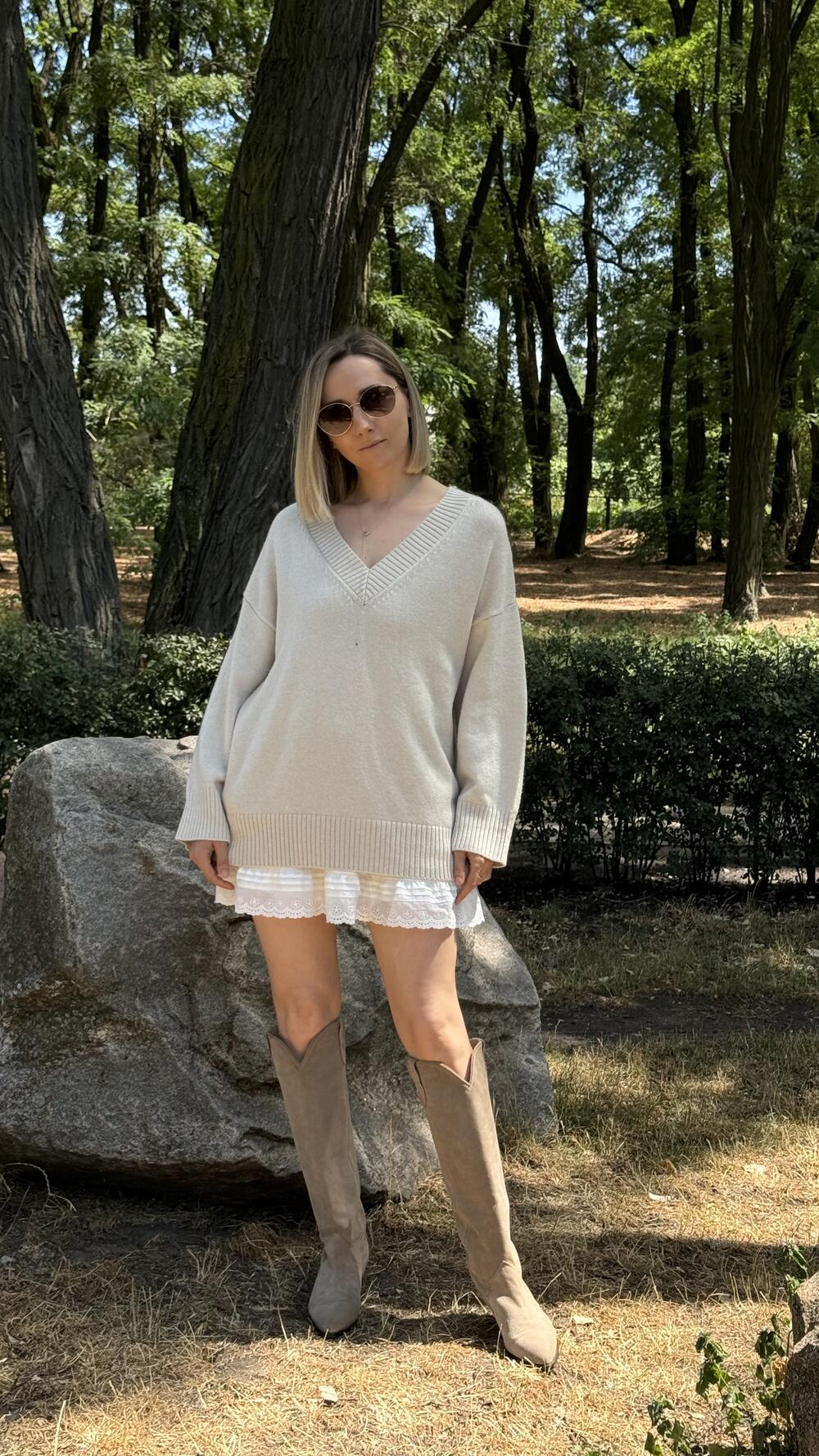 Джемпер з v вирізом, гладенький Un7025 Lara made in Italy S/M, Пісочний