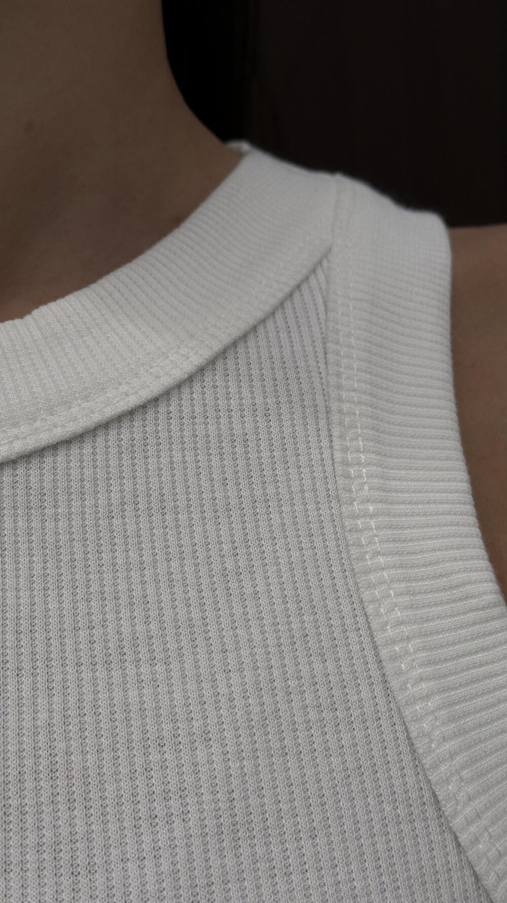 Майка 23067 Ivvi M, Білий