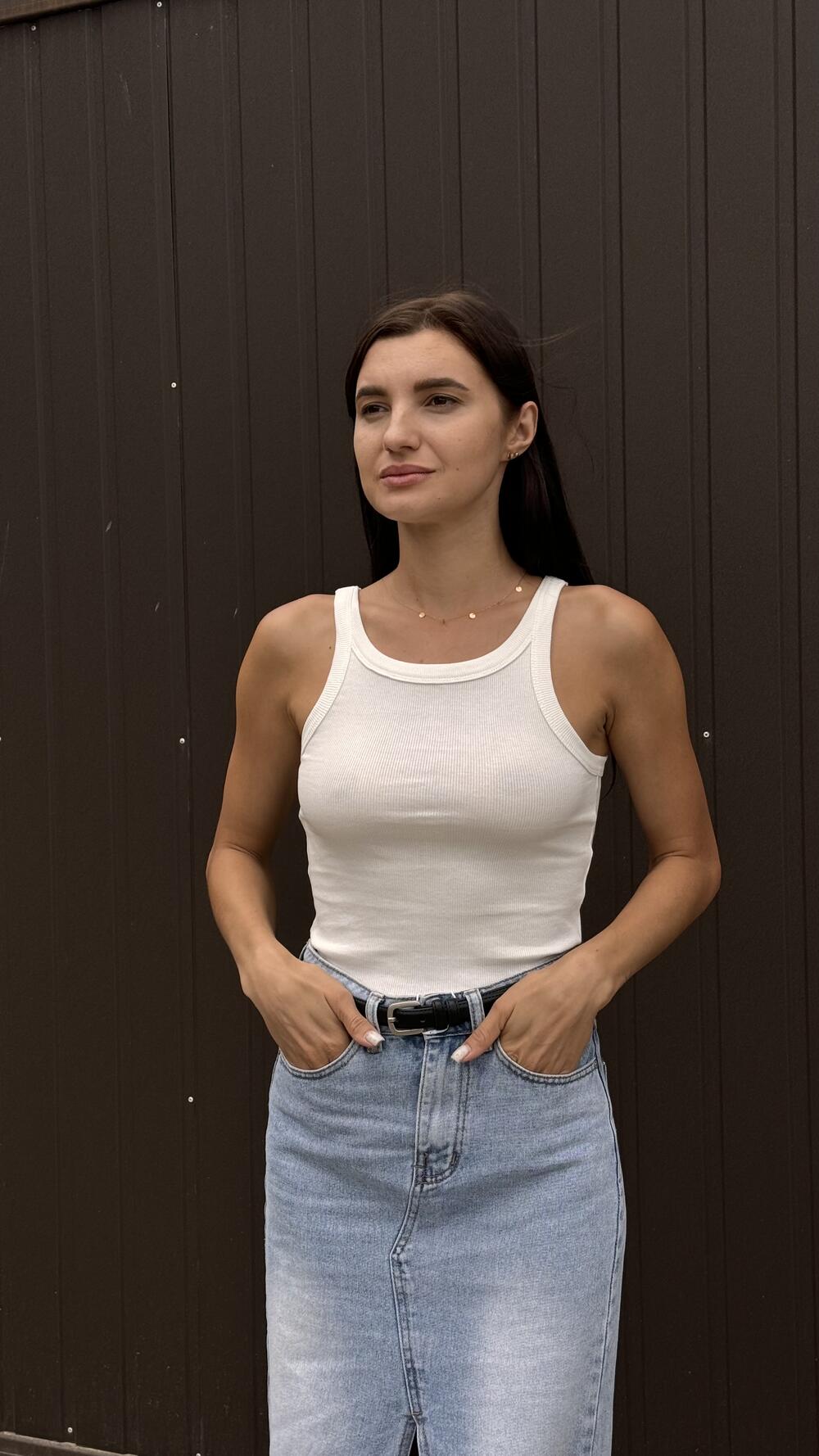 Майка 24106 Ivvi S, Білий