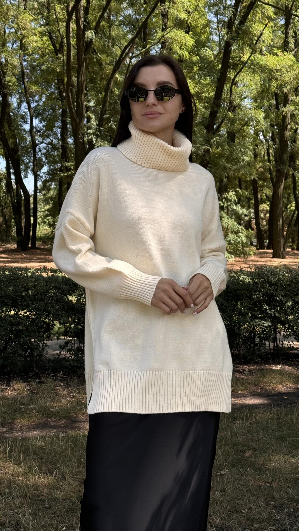 Туніка з розрізами та обʼємним комірцем Un7035 Lara S/M, Крем-брюле