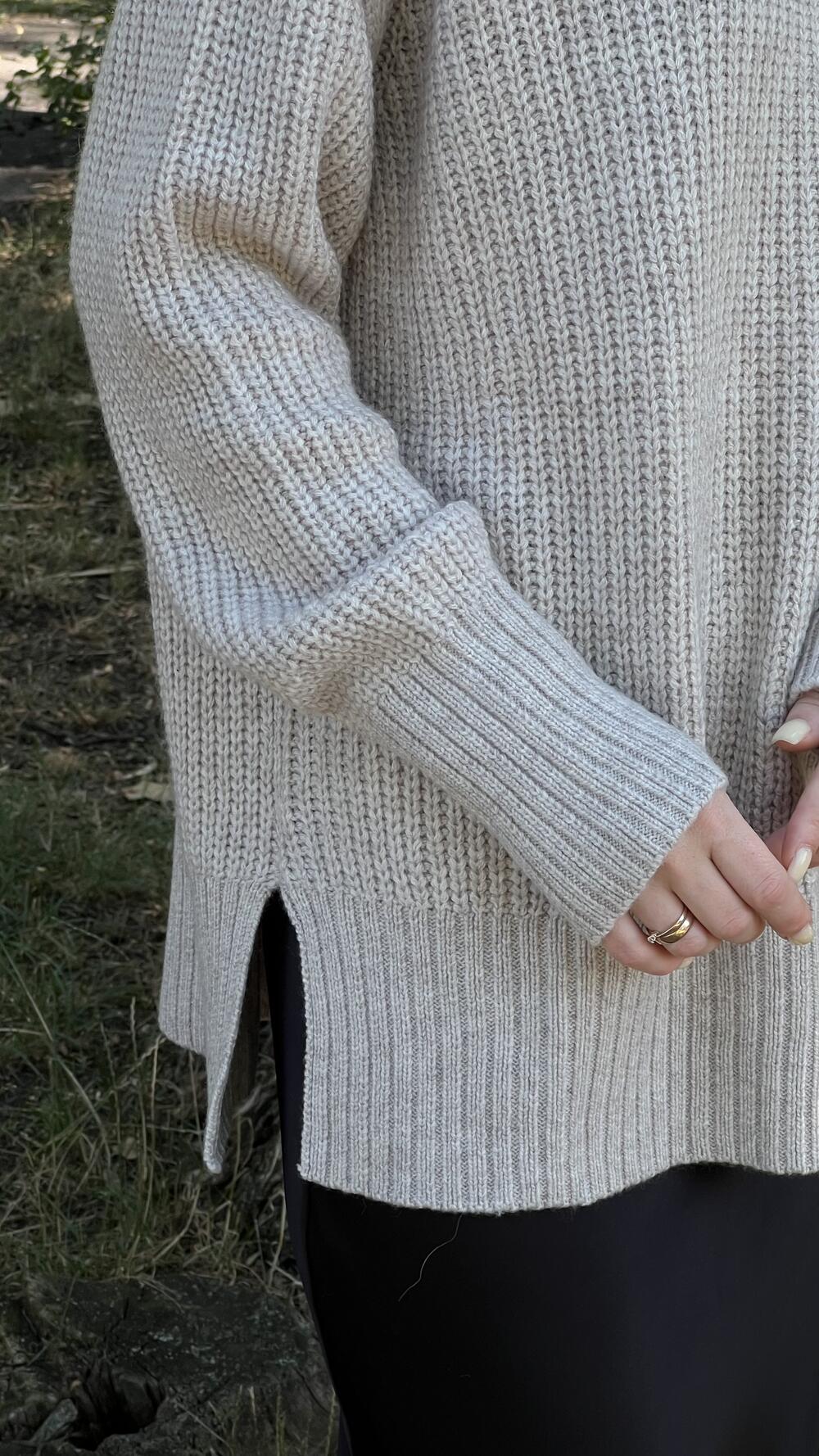 Светр з швами назовні з розрізами збоку Un7039 Lara M/L, Бежевий