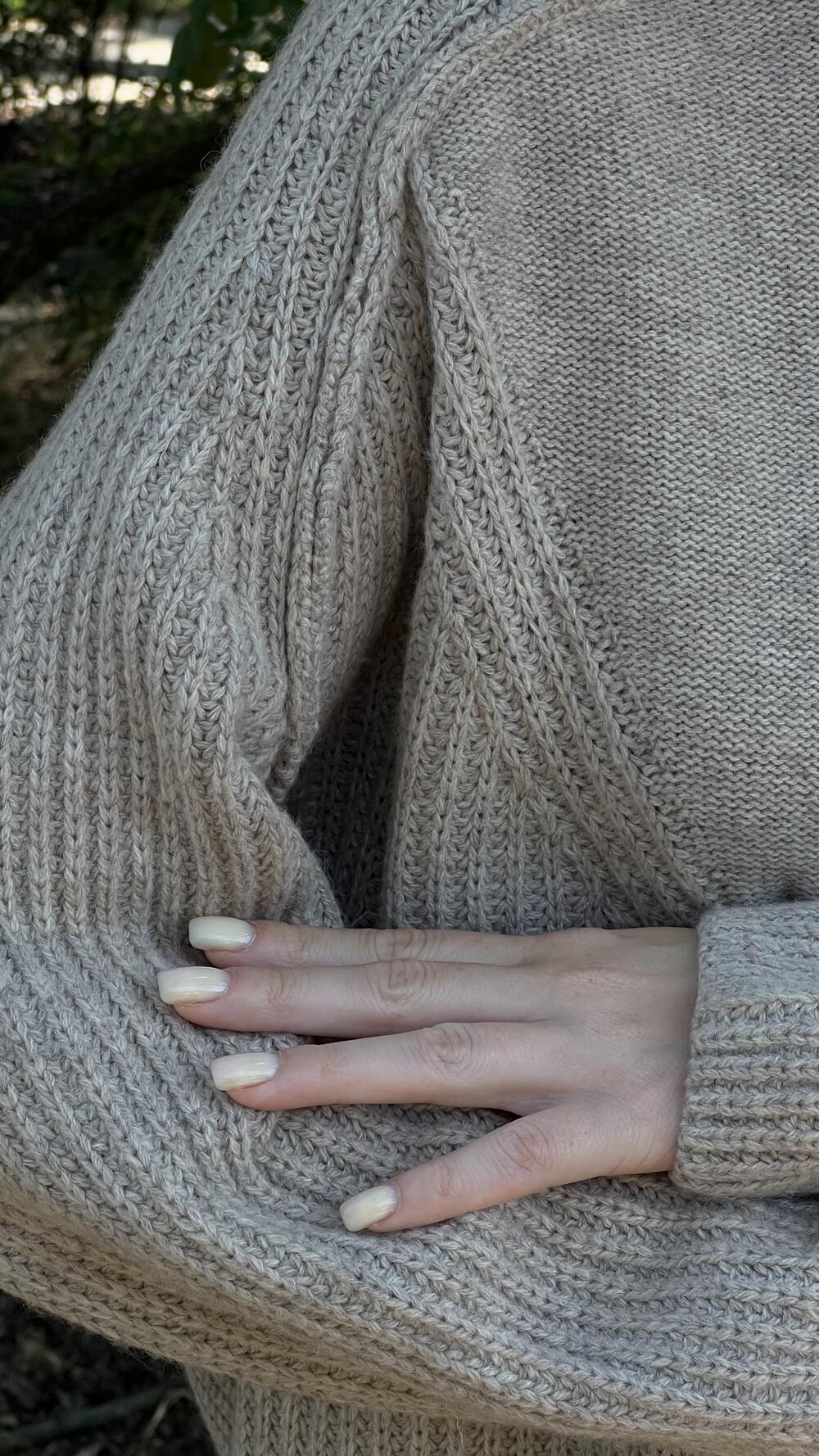 Светр з швом назовні у формі кокона Un7038 Lara M/L, Какао