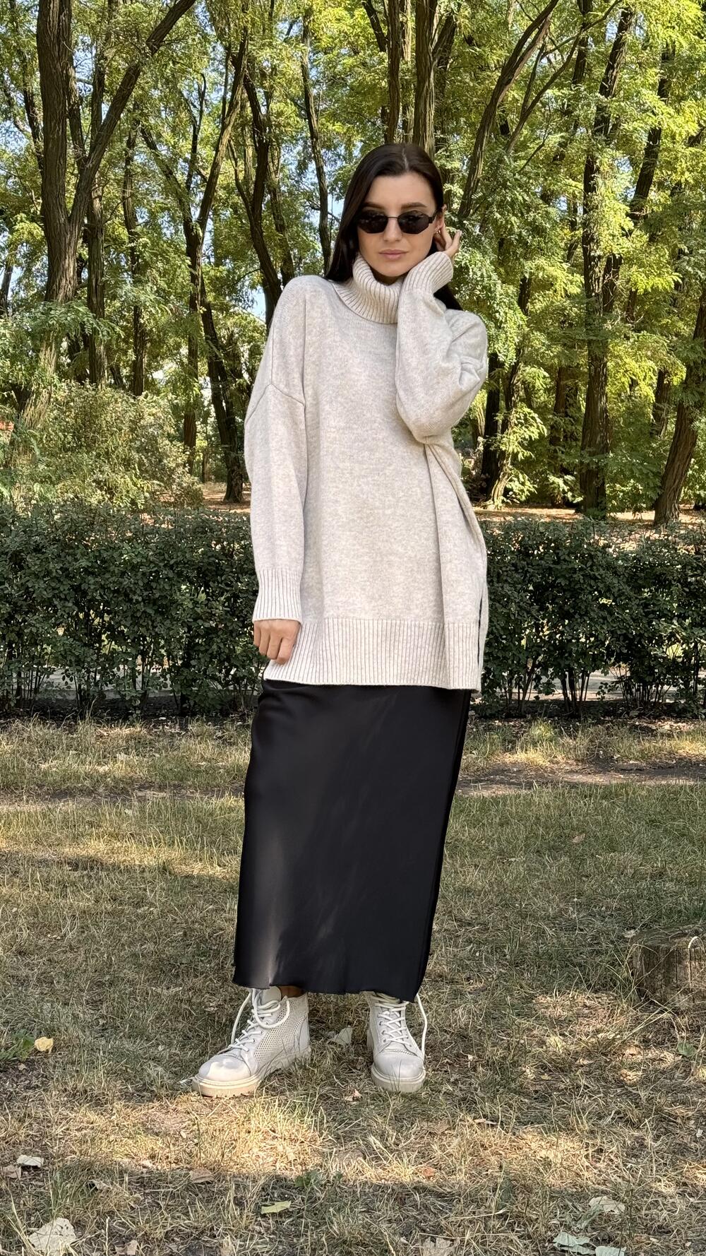 Туніка з розрізами та обʼємним комірцем Un7035 Lara M/L, Какао