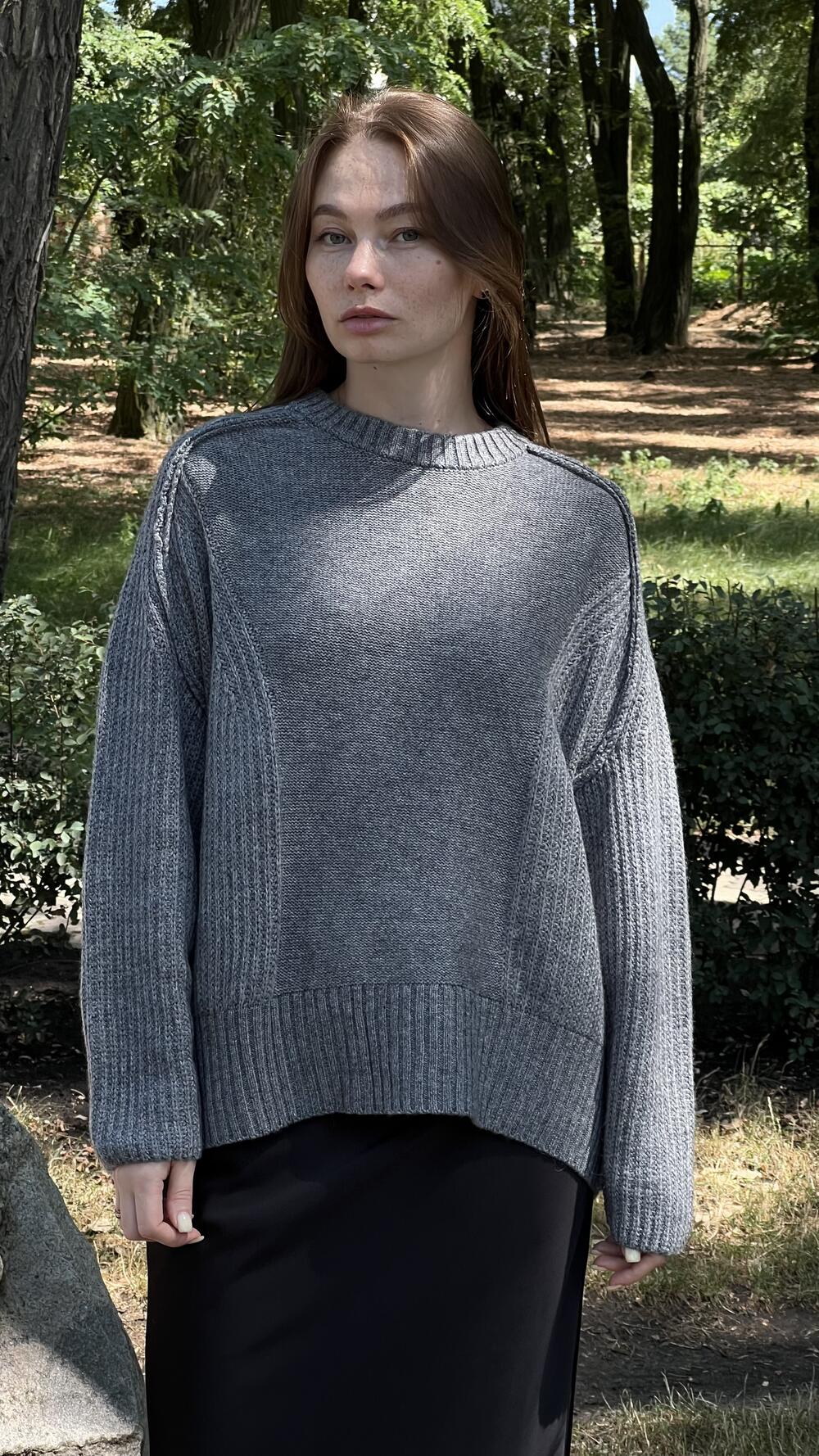 Светр з швом назовні у формі кокона Un7038 Lara M/L, Графітовий